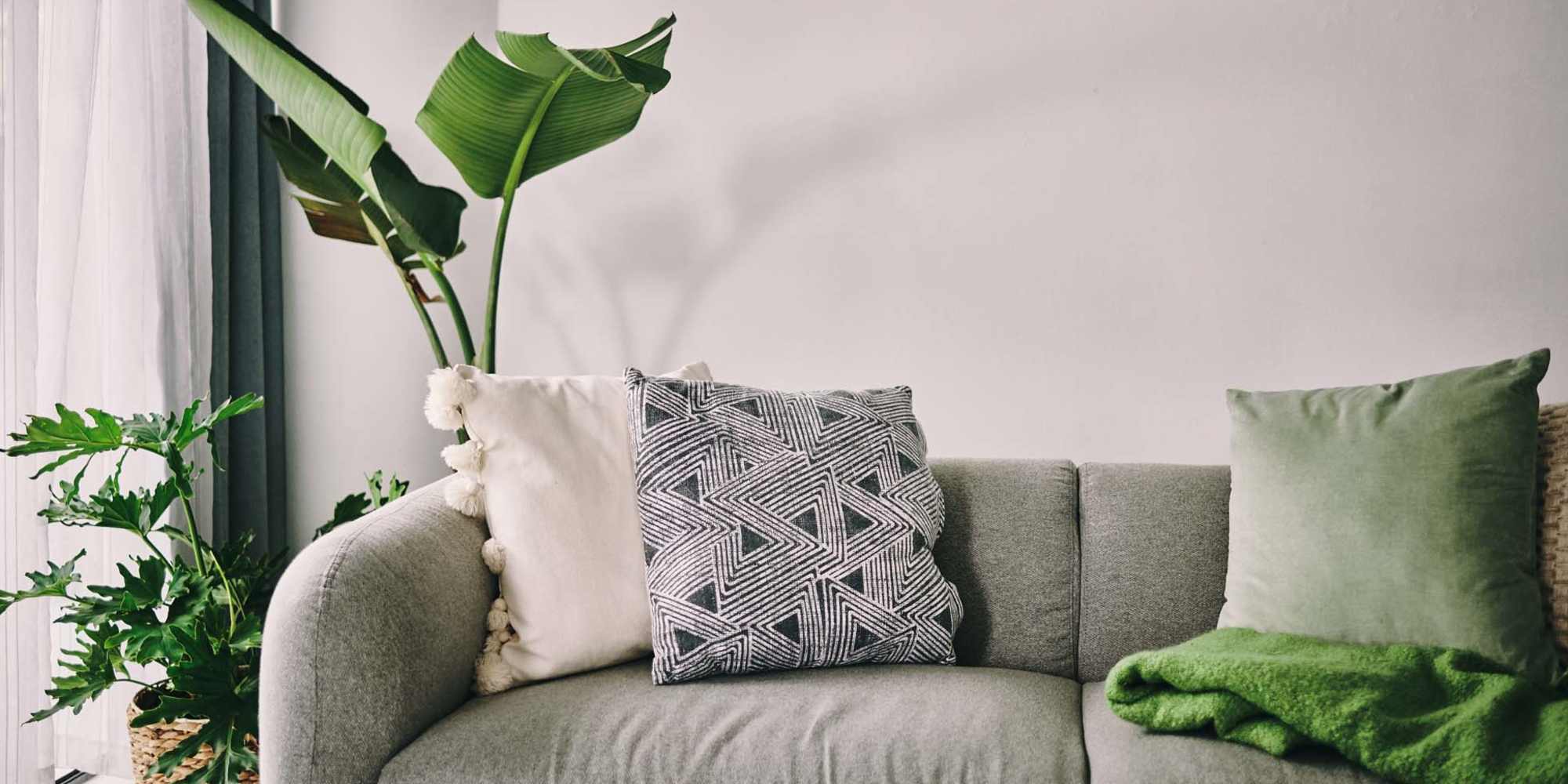 Specious living room at 2704 CDMX in Dallas, Texas