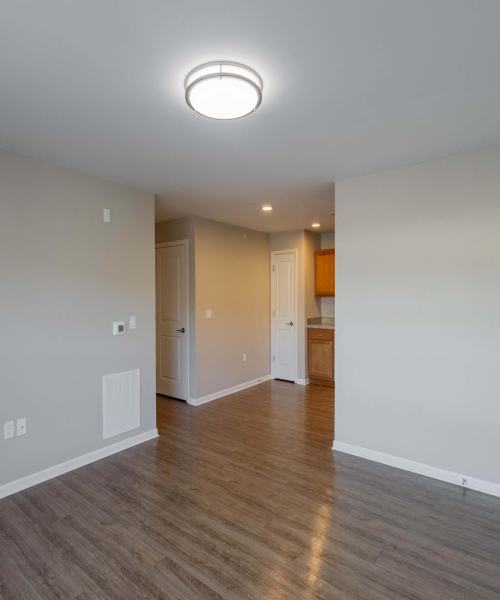 Spacious living room at Kershaw Greene II in Athens, Ohio