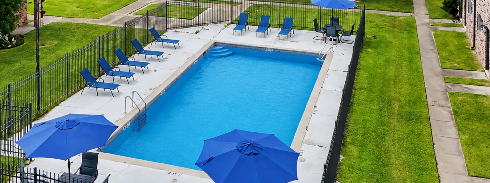 Amenities at Goodwood Court at Mid-City in Baton Rouge, Louisiana