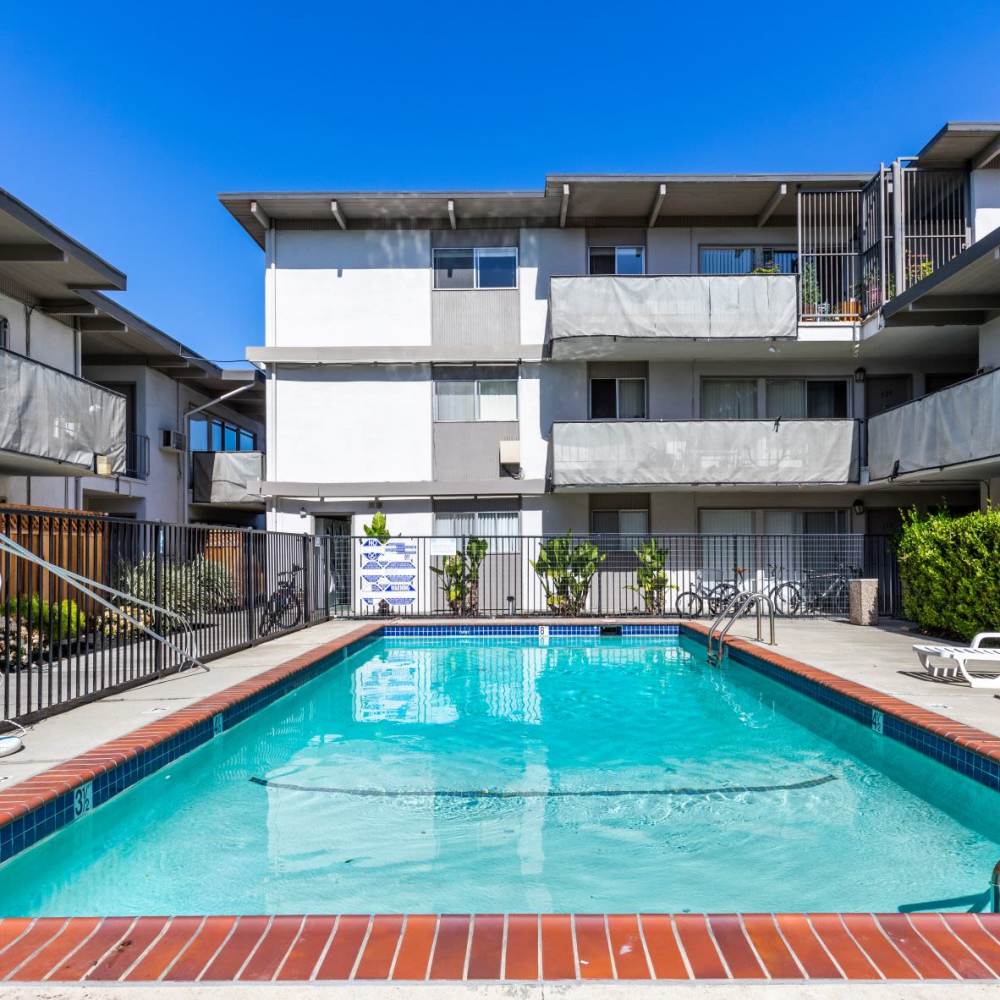 Resort-style swimming pool at Glenwood Garden Apartments in Mountain View, California