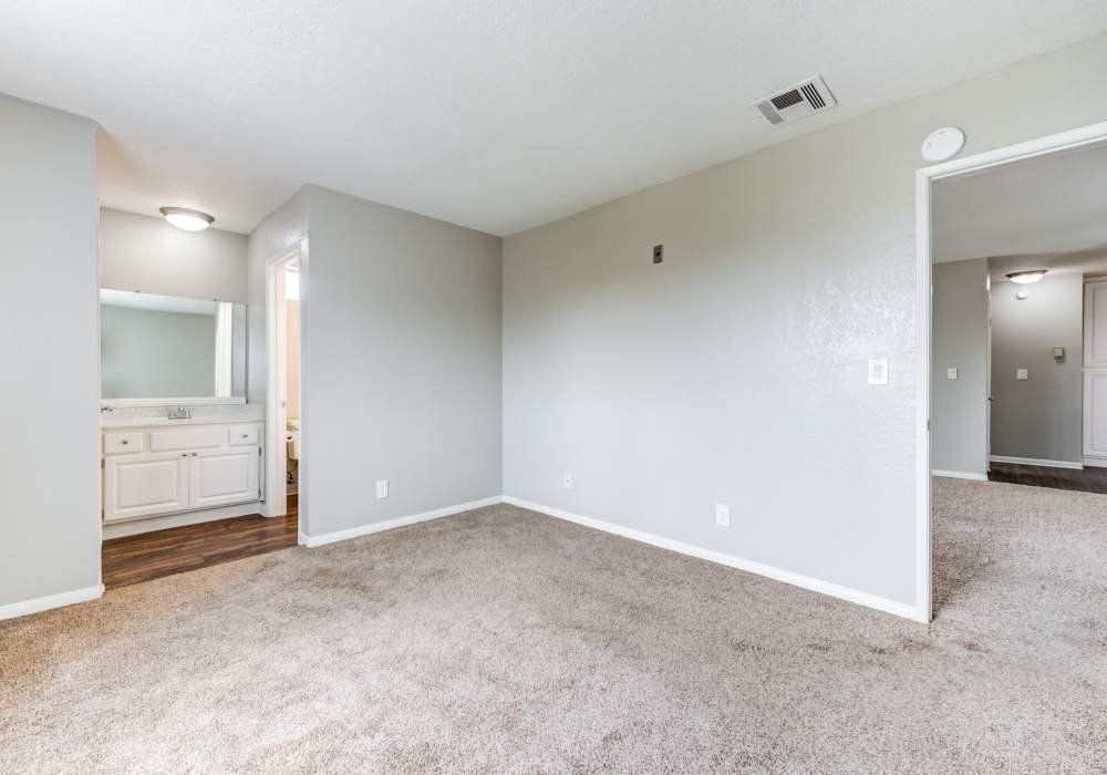 Spacious and elegant rooms available at Legacy at Westglen in Glendale, California