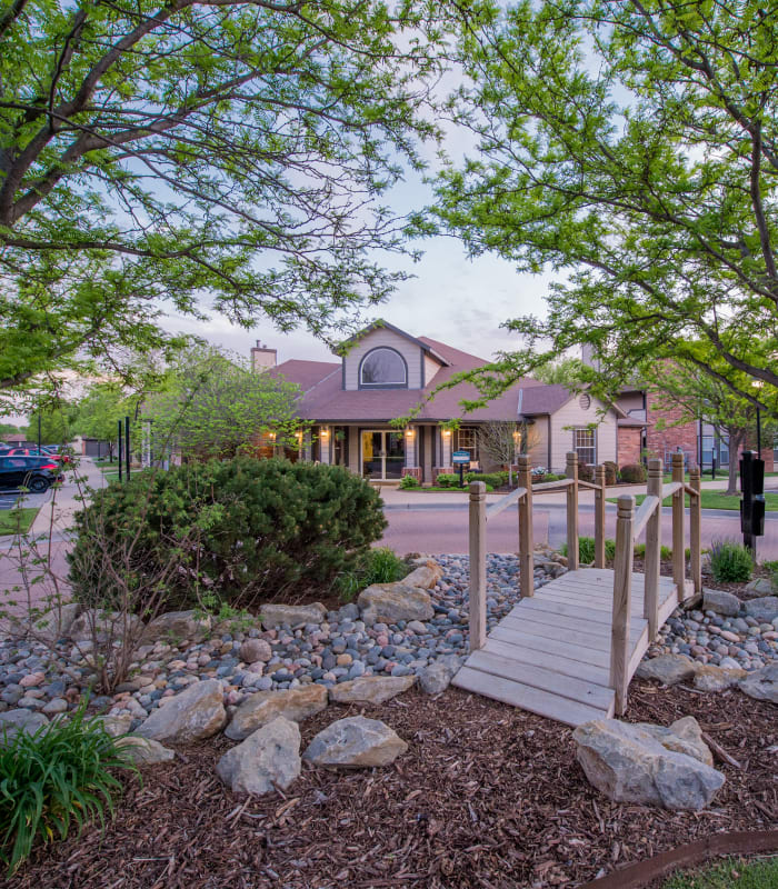 Exterior of Huntington Park Apartments in Wichita, Kansas
