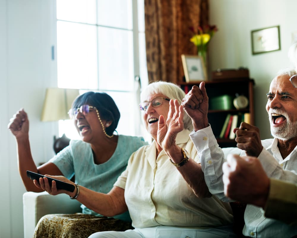 Residents cheering at Randall Residence of Centerville in Centerville, Ohio
