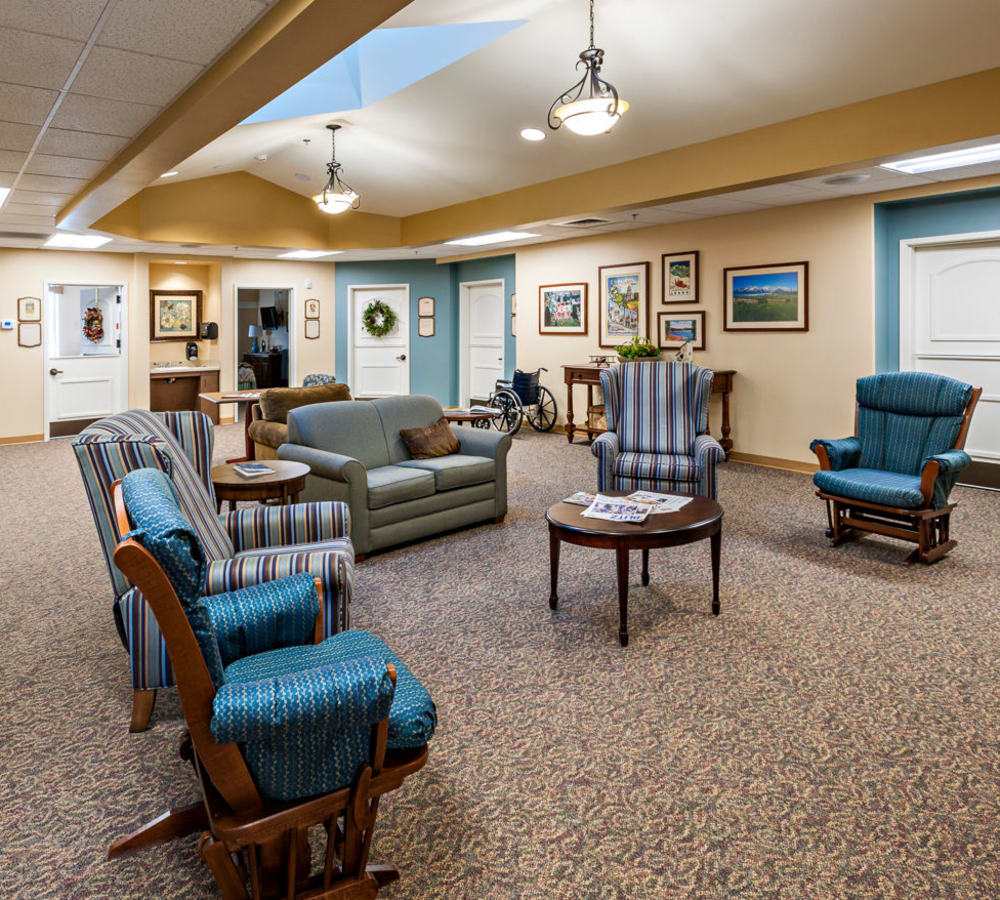 Memory care common room at Touchmark at All Saints in Sioux Falls, South Dakota