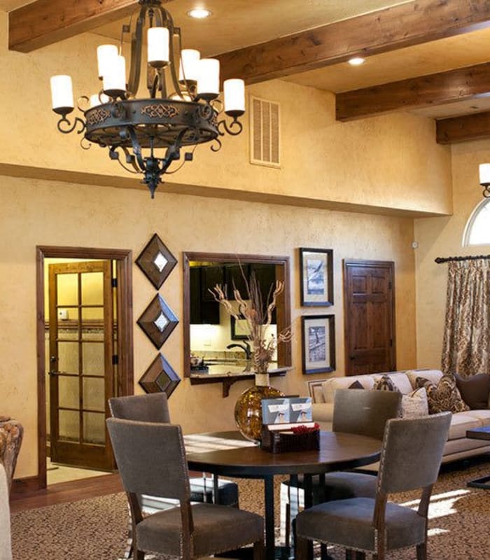 Resident clubhouse with lobby at Park at Coulter in Amarillo, Texas