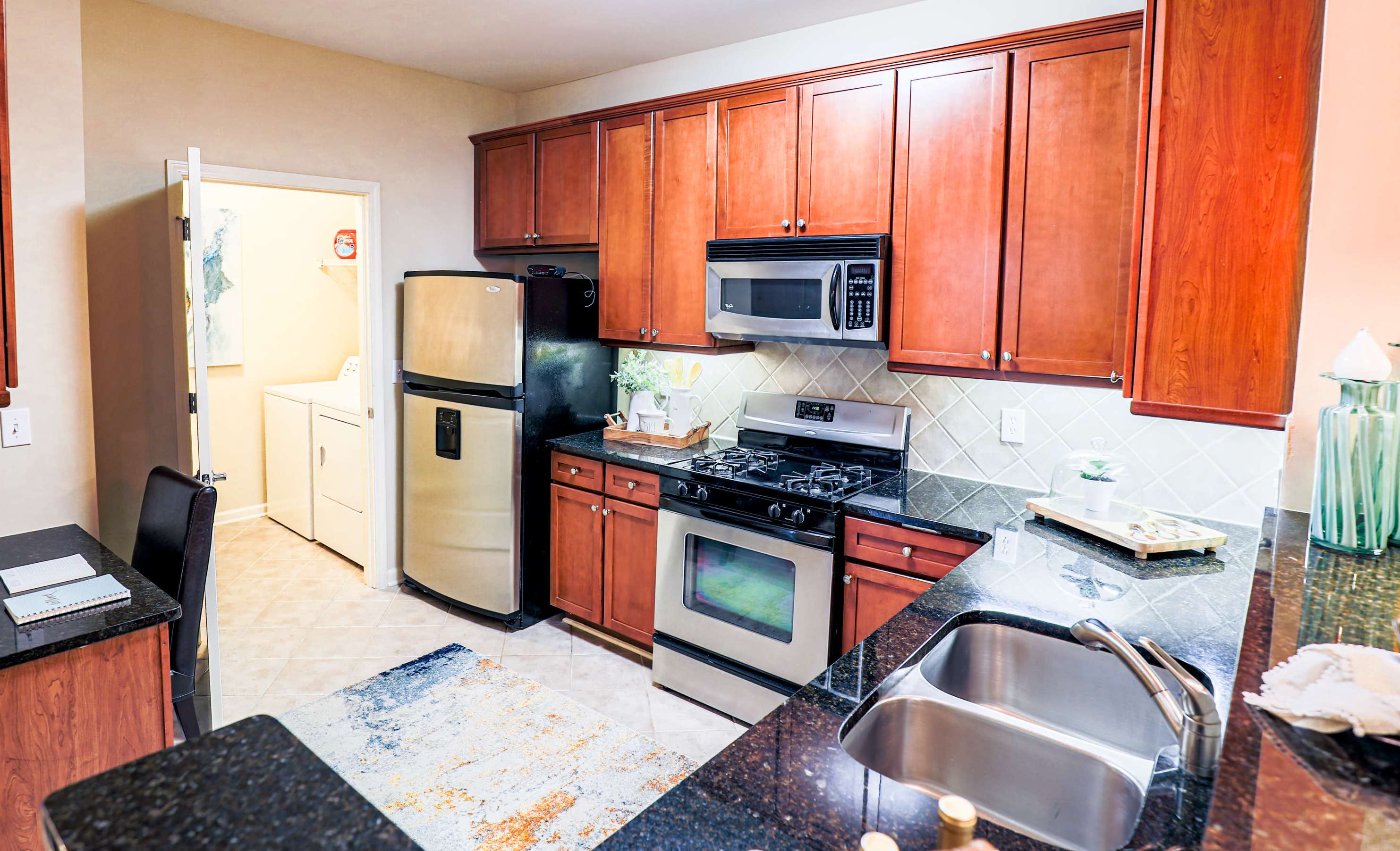 Virtual Tour | The Reserve at Johns Creek Walk in Johns Creek, Georgia 