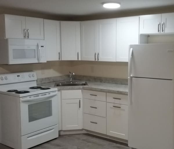 Modern kitchen at Fox Park Apartments in Plymouth, New Hampshire