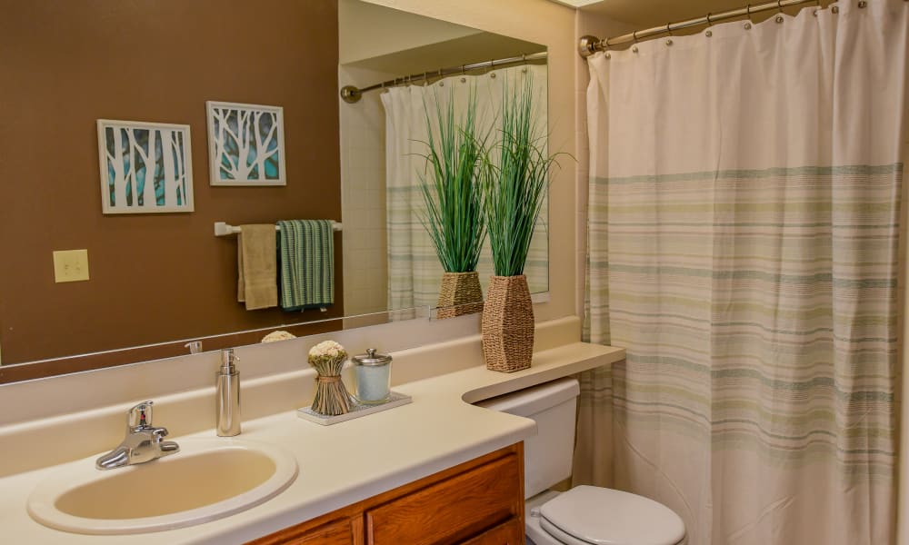 Bathroom at Sheridan Pond in Tulsa, Oklahoma