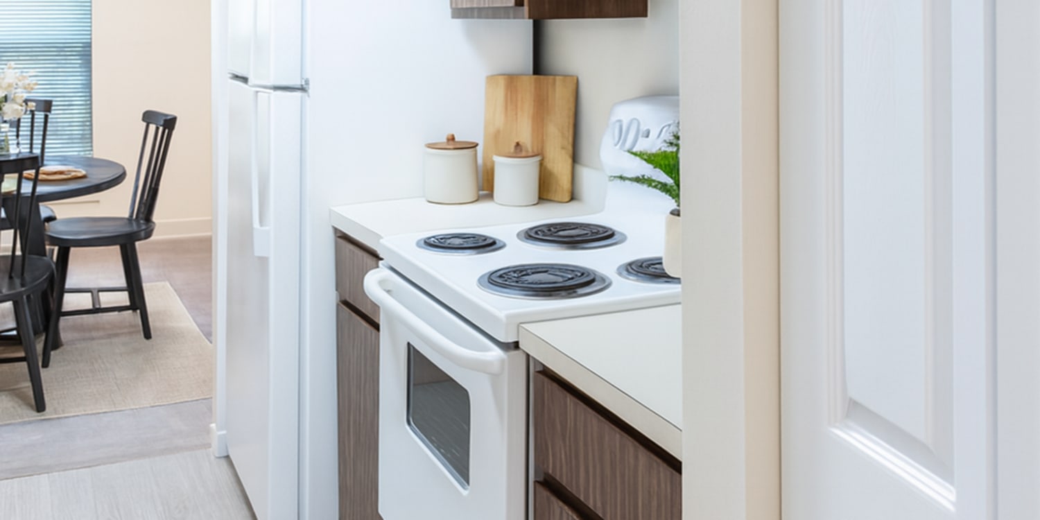 Gainesville, Florida, apartments at Creekwood Apartments