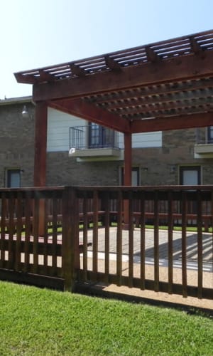 Relaxing pergola picnic area at Highlands of Grand Prairie in Grand Prairie, Texas