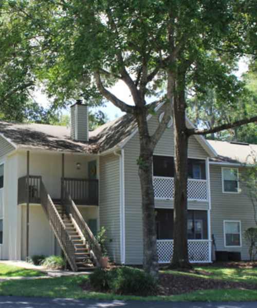 Exterior building at Hunters Run in Gainesville, Florida