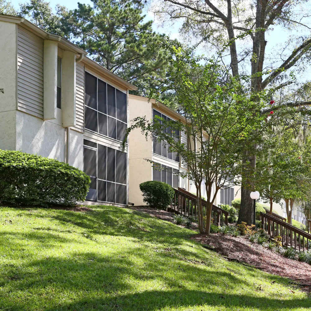Exterior view of apartments at Fulton Hill Apartments in Tallahassee, Florida