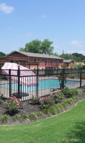 Swimming pool at Estancia Hills in Dallas, Texas