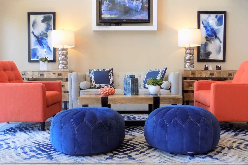 Clubhouse lounge area Branch Creek Apartments in Carrollton, Texas