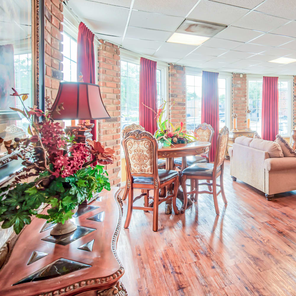 Common area with couches at Napoleon Square Apartments in Houston, Texas