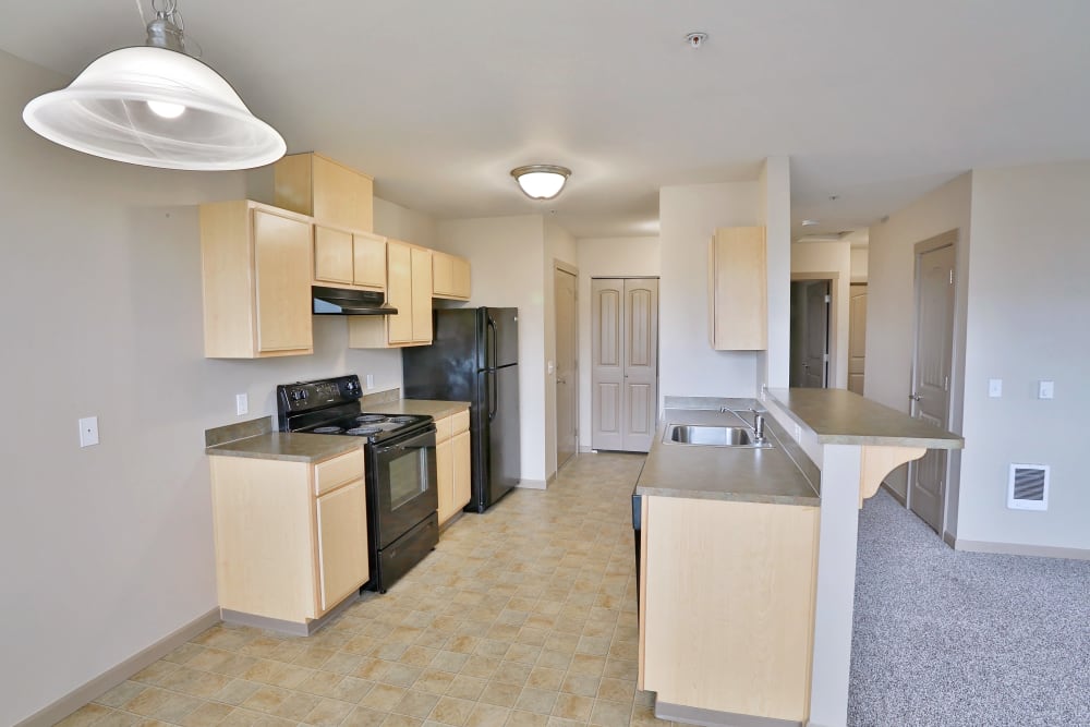 Kitchen at Heritage Meadow Apartments in Eugene, Oregon