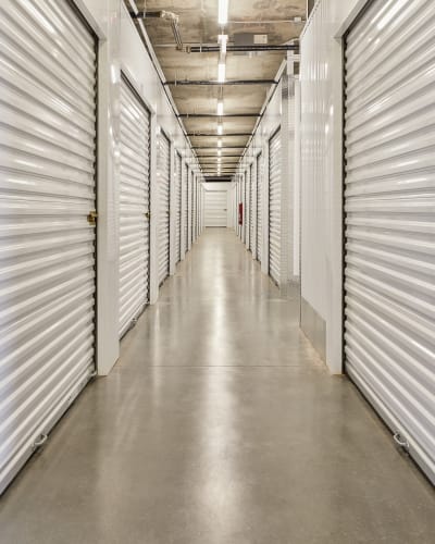 Self Storage Van Nuys, CA: StorQuest Self Storage
