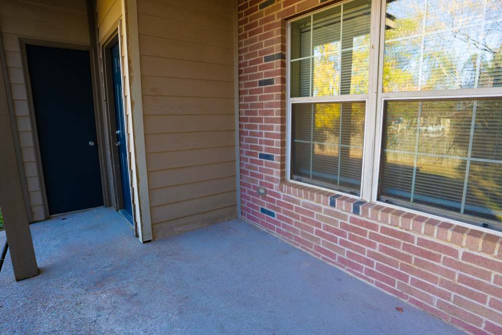 Porch area at Millpoint Townhomes in Henderson, Texas
