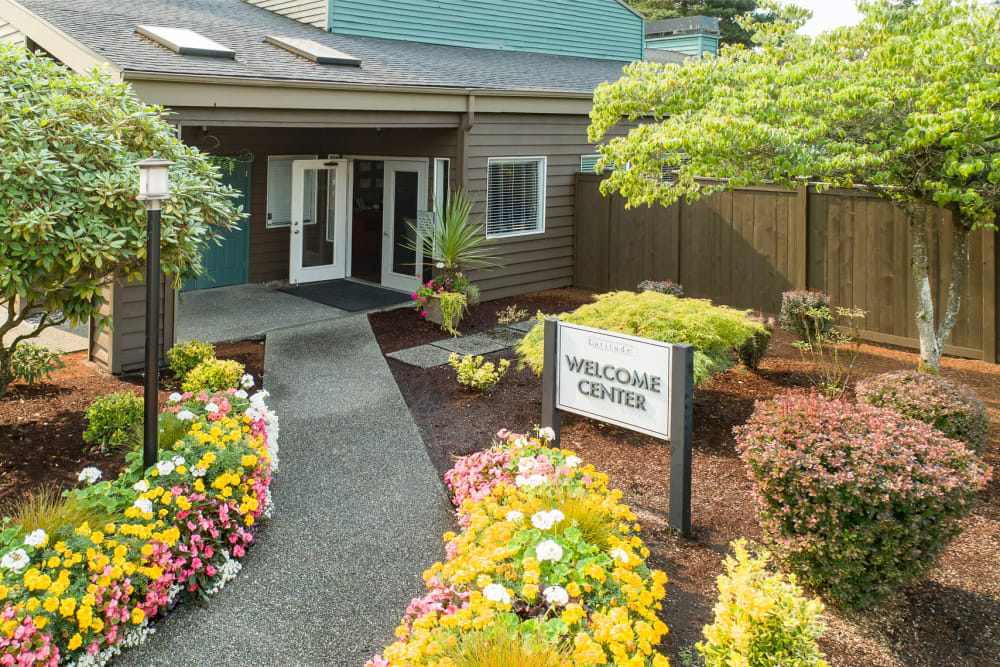 The welcome center at Latitude Apartments in Everett, Washington