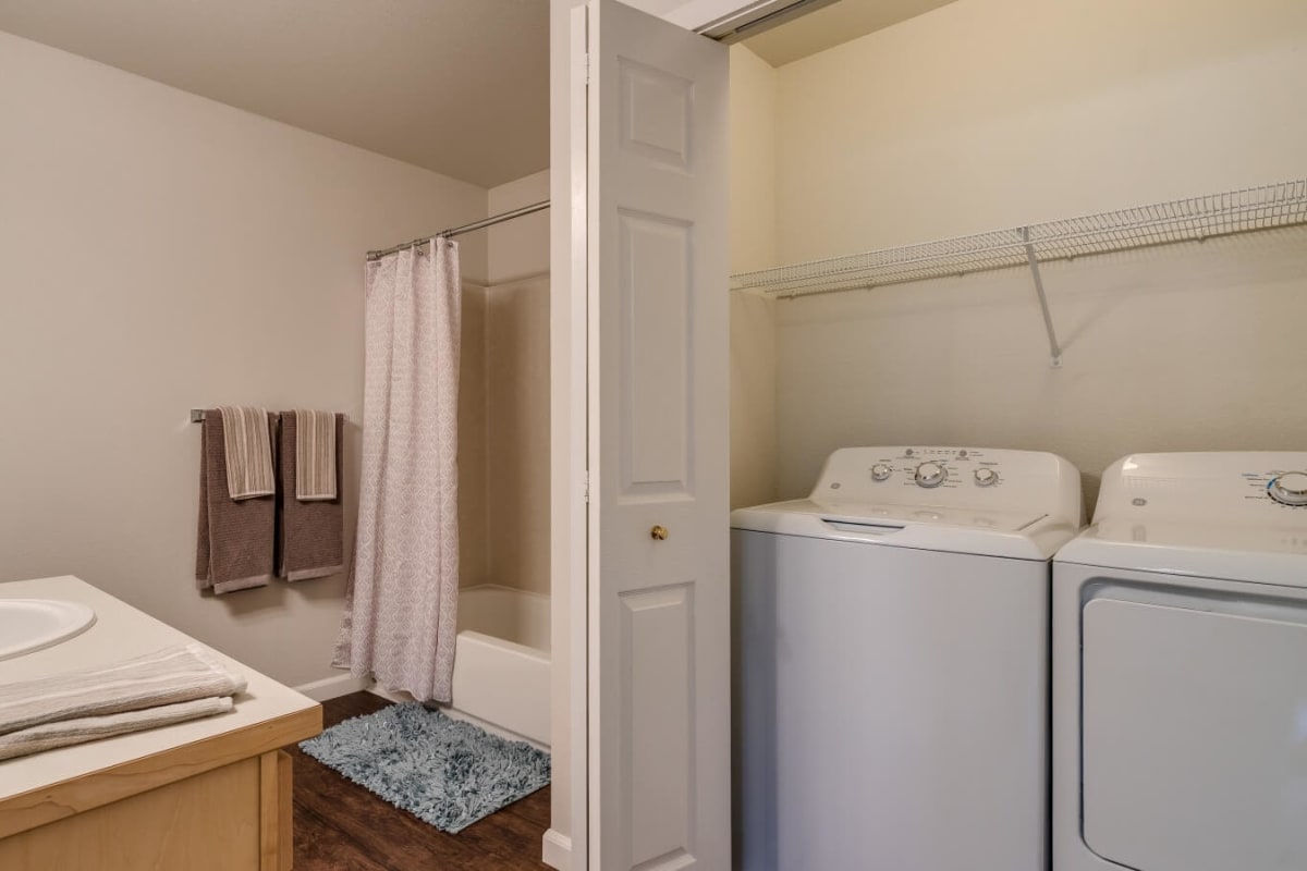 Washer and dryer in an apartment at Rockwood Lodge in Coeur D Alene, Idaho