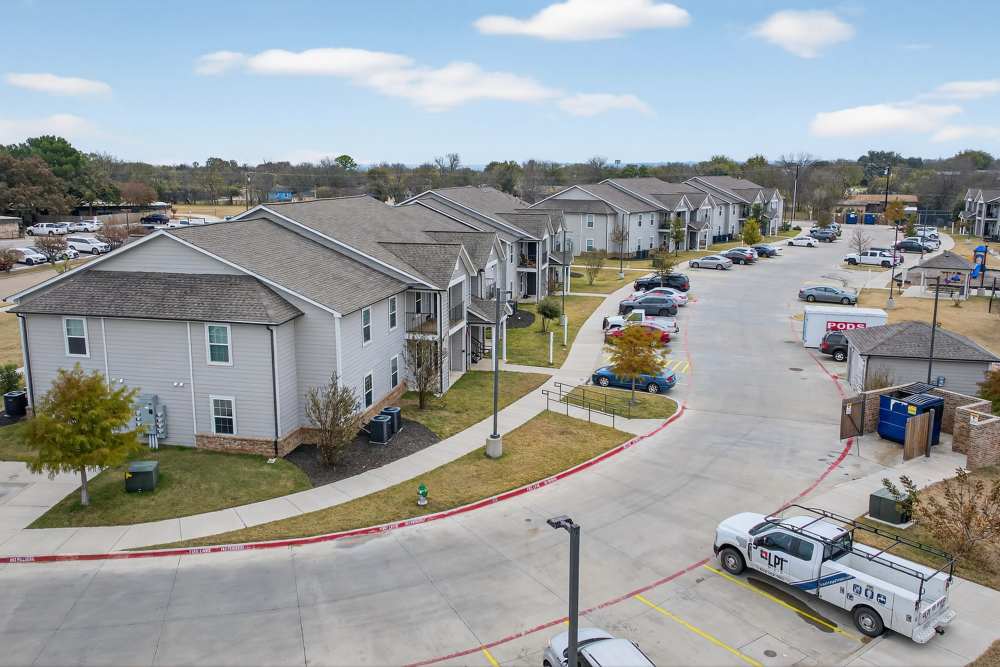 Charming community living at Lakewood Crossing in Granbury, Texas