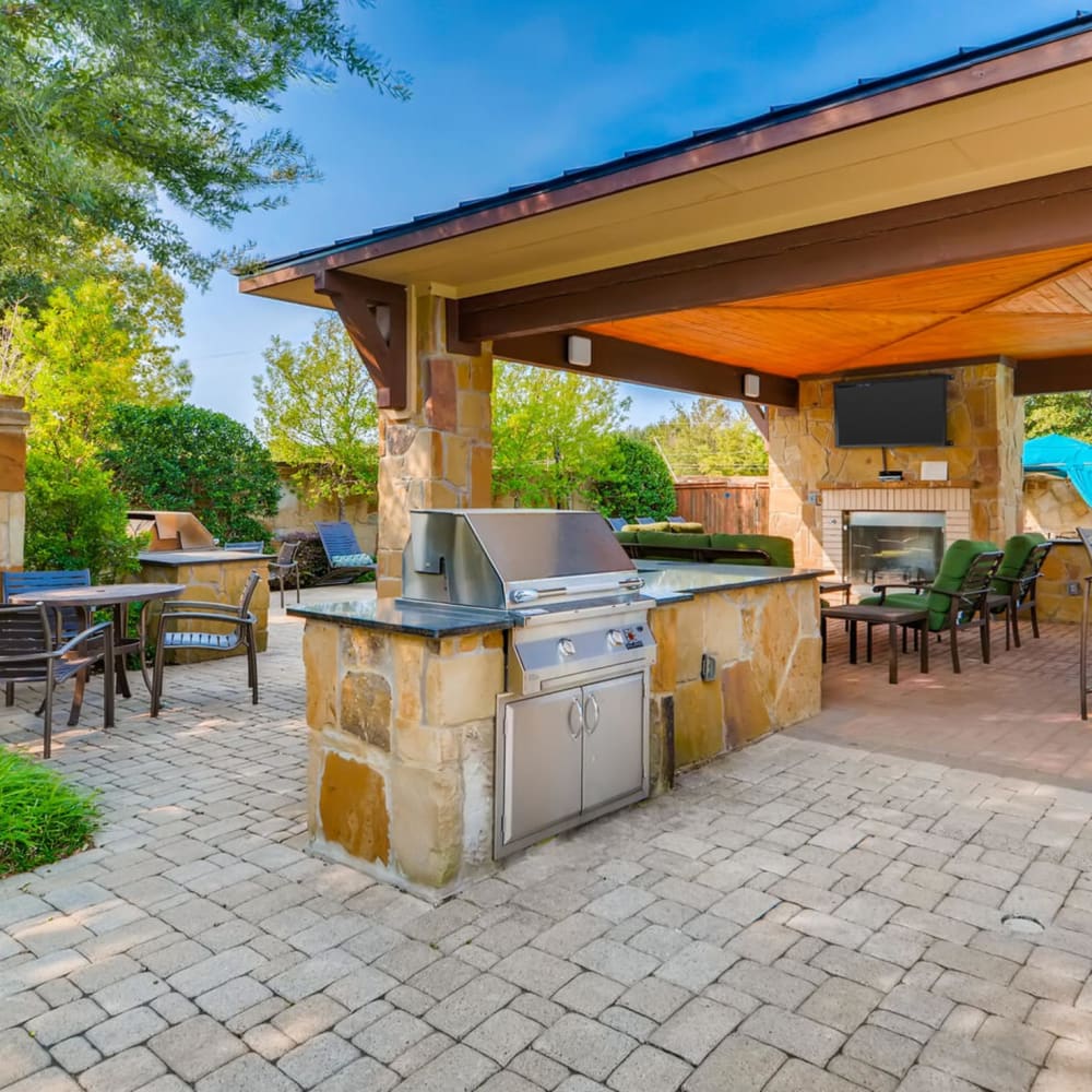 Covered Outdoor Kitchen at Discovery at Craig Ranch in McKinney, Texas