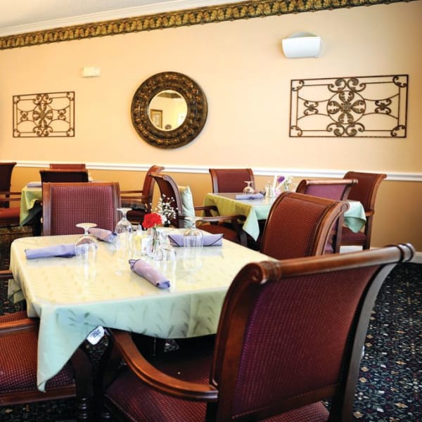 Decorated dining room at Quail Park of Granbury in Granbury, Texas