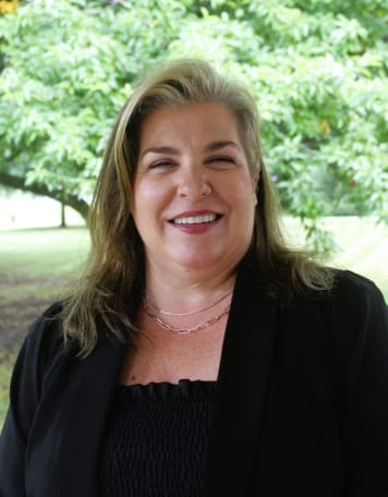 Mindy Segura ADMISSIONS & MARKETING COORDINATOR at Fair Oaks Health Care Center in Crystal Lake, Illinois