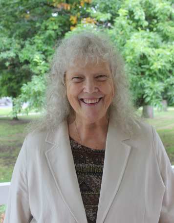 Patti DeShane at Fair Oaks Health Care Center in Crystal Lake, Illinois