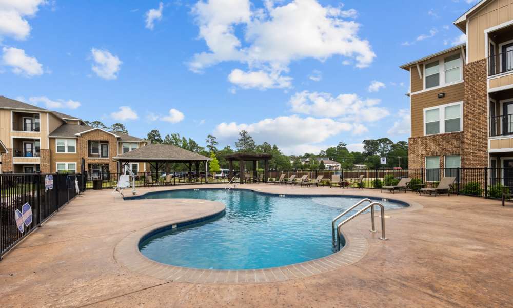 Resort-style pool at Harvest Creek in Marshall,Texas