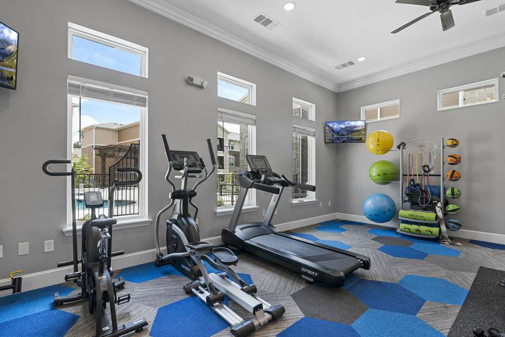Community gym at Stonebridge Apartment Homes in Lufkin,Texas