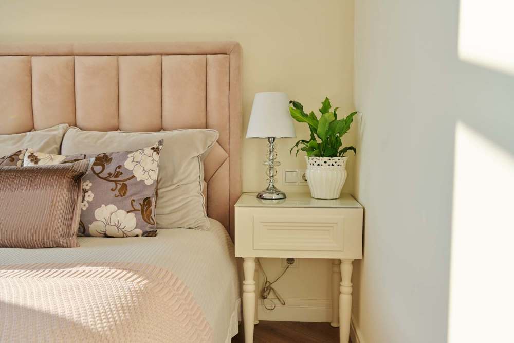 Modern apartment bedroom at Canyon Townhomes in Phoenix, Arizona
