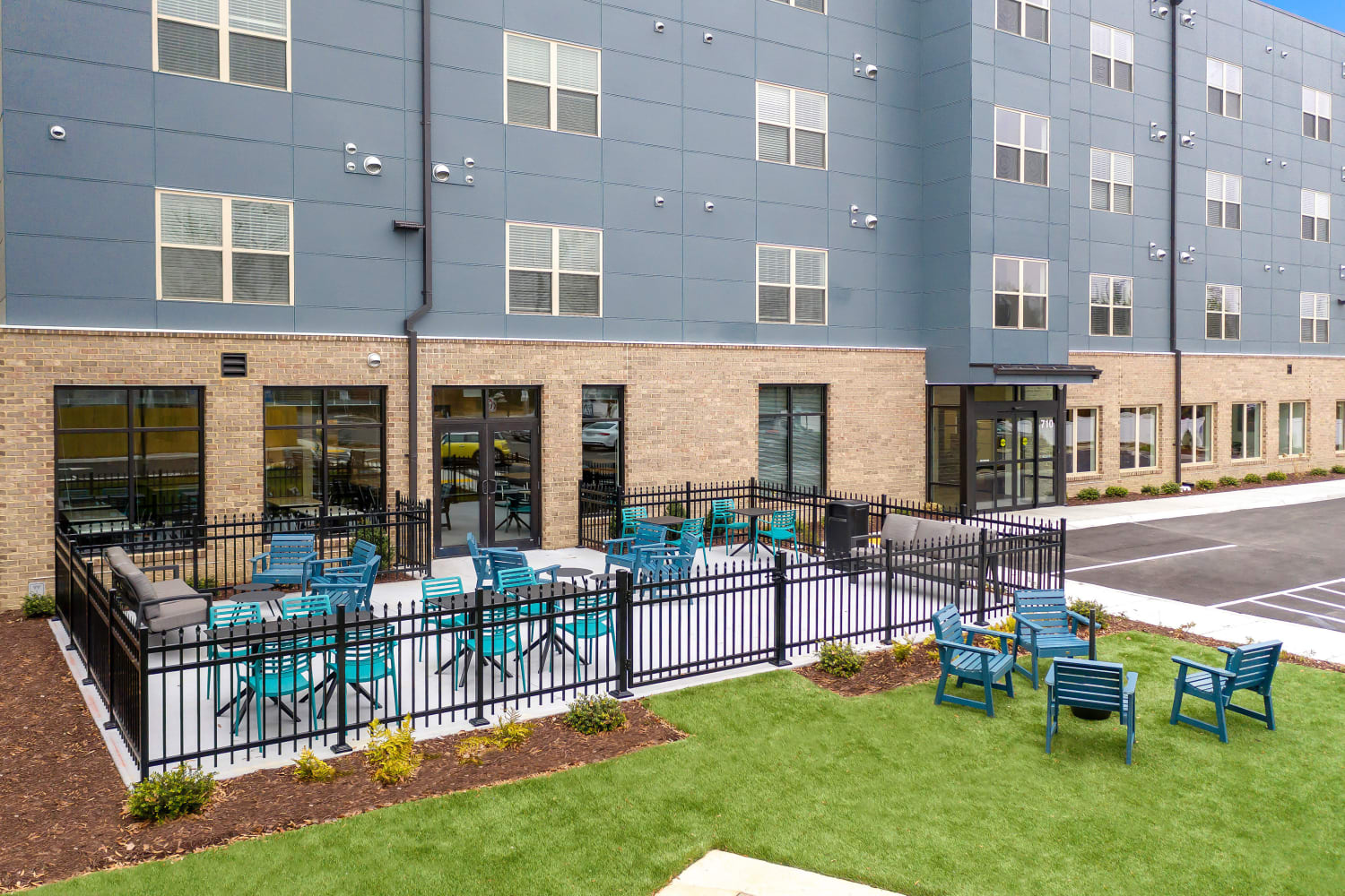 Outdoor seating at The Concord Northside in Richmond, Virginia