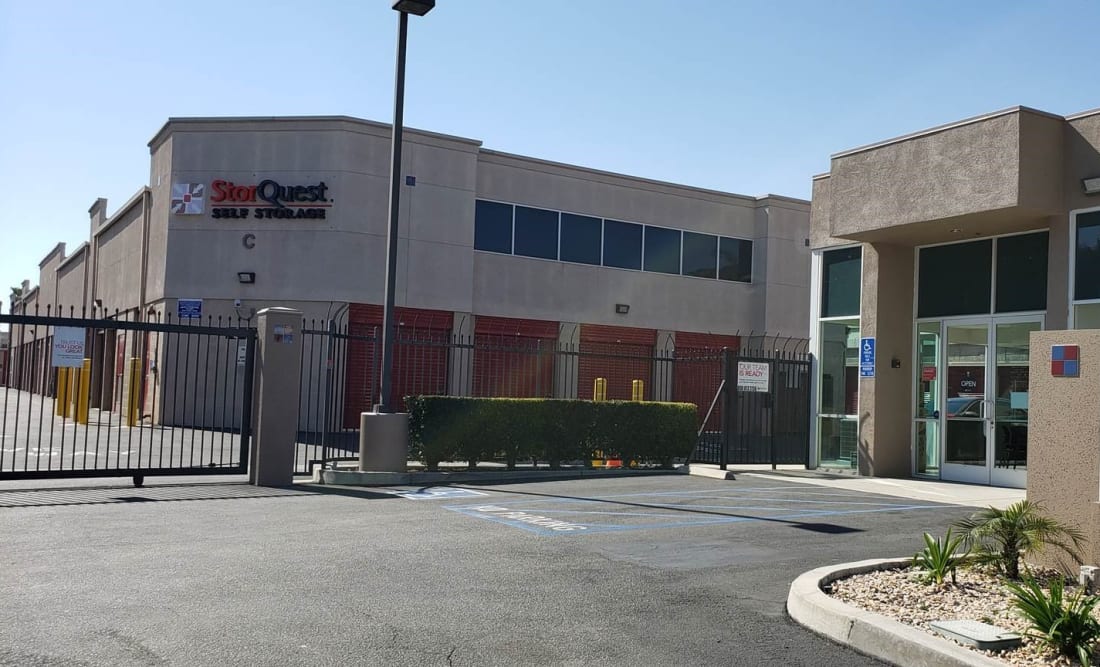 North Long Beach Storage Units | StorQuest Self Storage