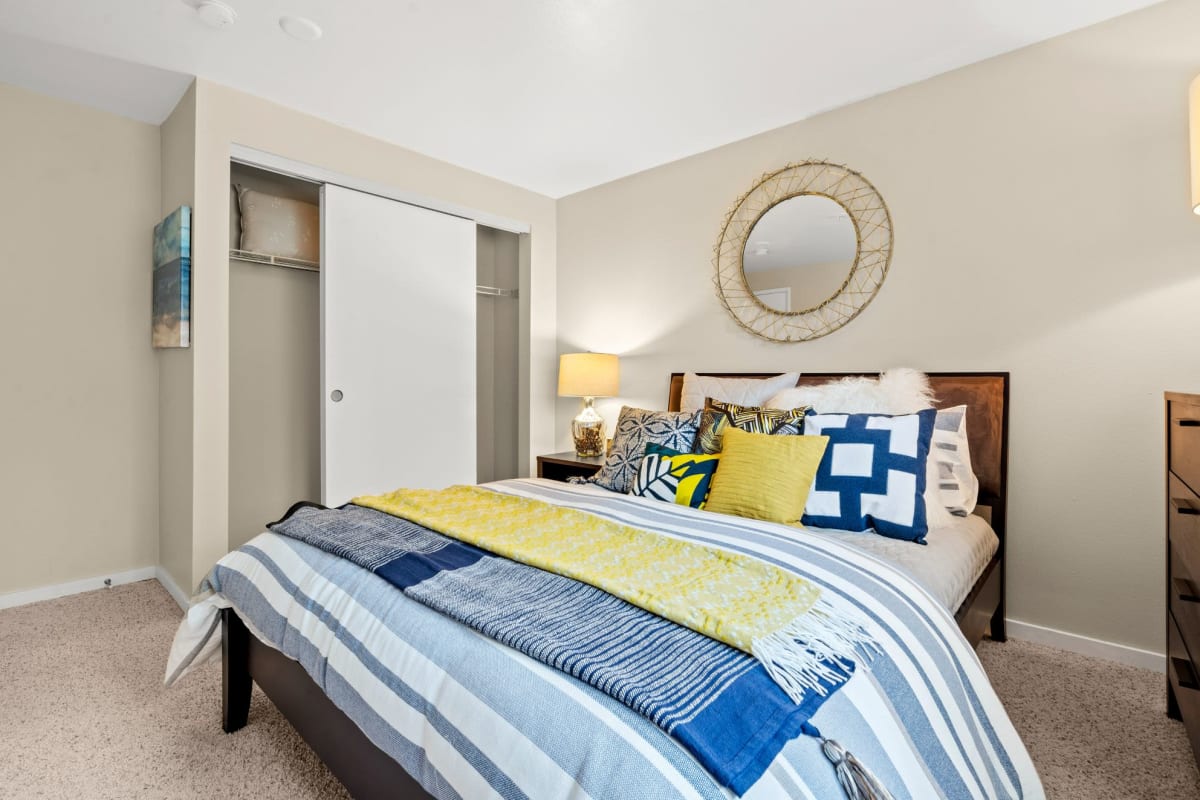 Spacious bedroom at Indigo Springs, Kent, Washington