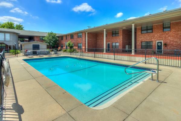 Large swimming pool at La Villa in Oklahoma City, Oklahoma