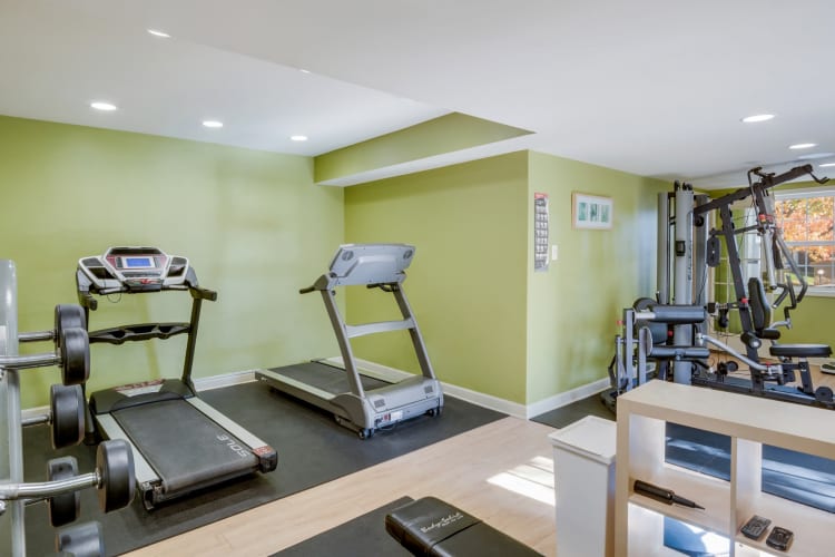 Apartment Features at The Creeks On Tates Creek in Lexington, Kentucky