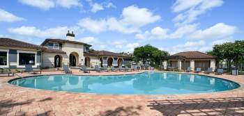 Pool at Vineyards (4 of 8)