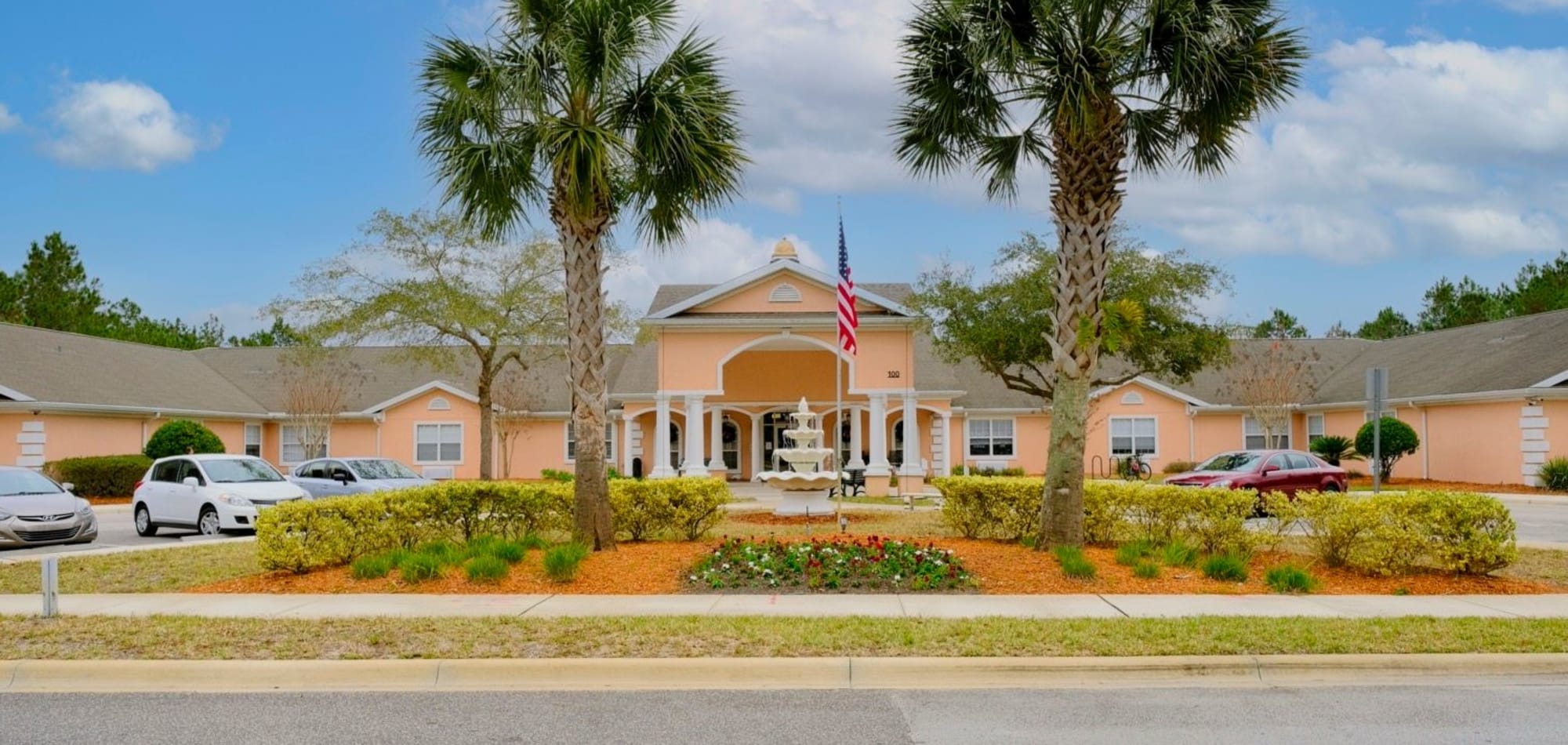 Grand Villa of Palm Coast offers senior living in Palm Coast, Florida.