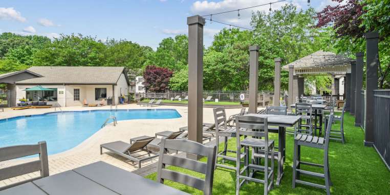Pool at Forester (5 of 8)