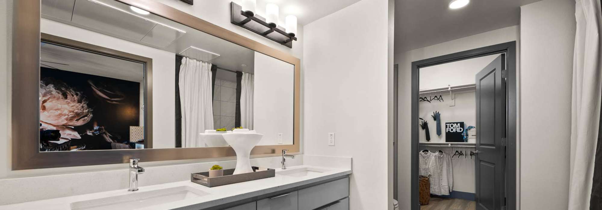 spacious bathroom at Aura Central in Phoenix, Arizona 