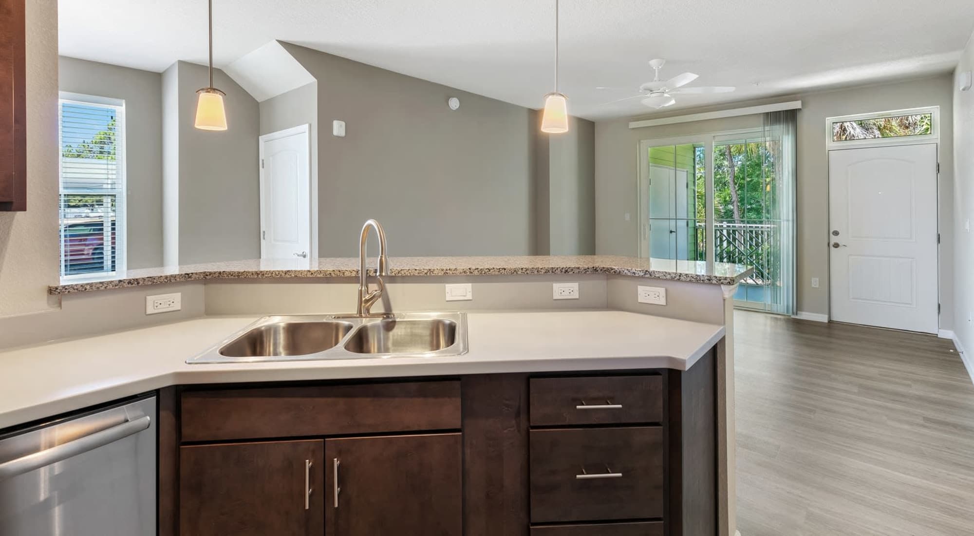 Amenities at Lemon Bay Apartments in Englewood, Florida