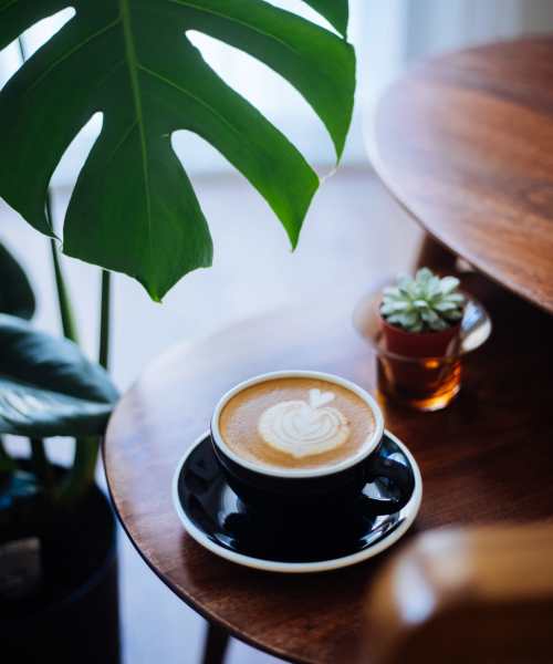 Coffee near Shelby Commons in Minneapolis, Minnesota