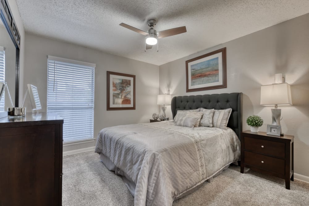 Cozy bedroom at Villas de Santa Fe in San Antonio, Texas