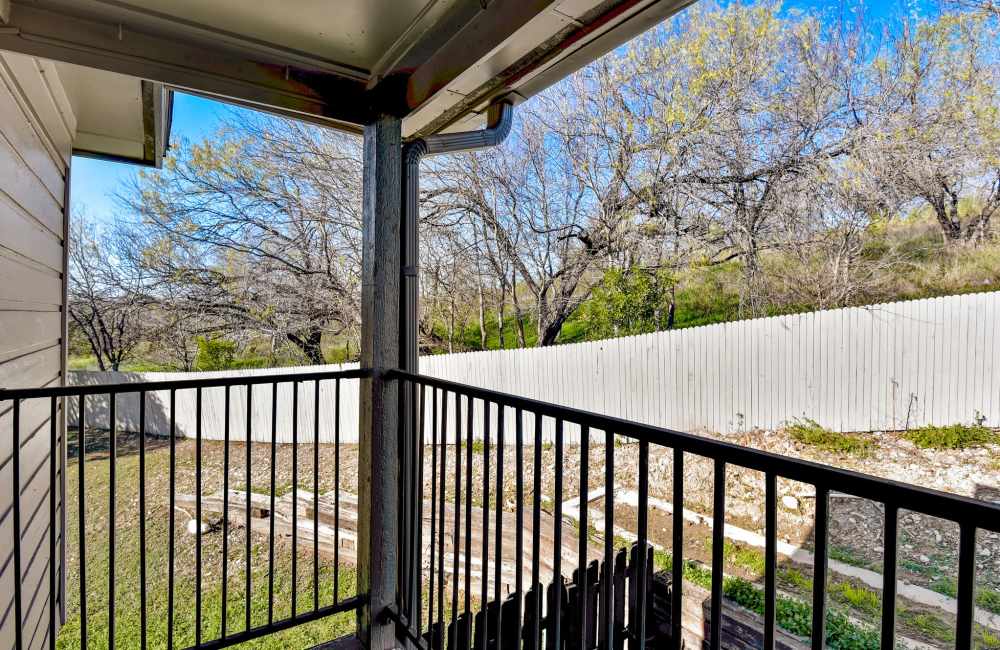 Private patio at The Lodge at Timberhill, San Antonio, Texas