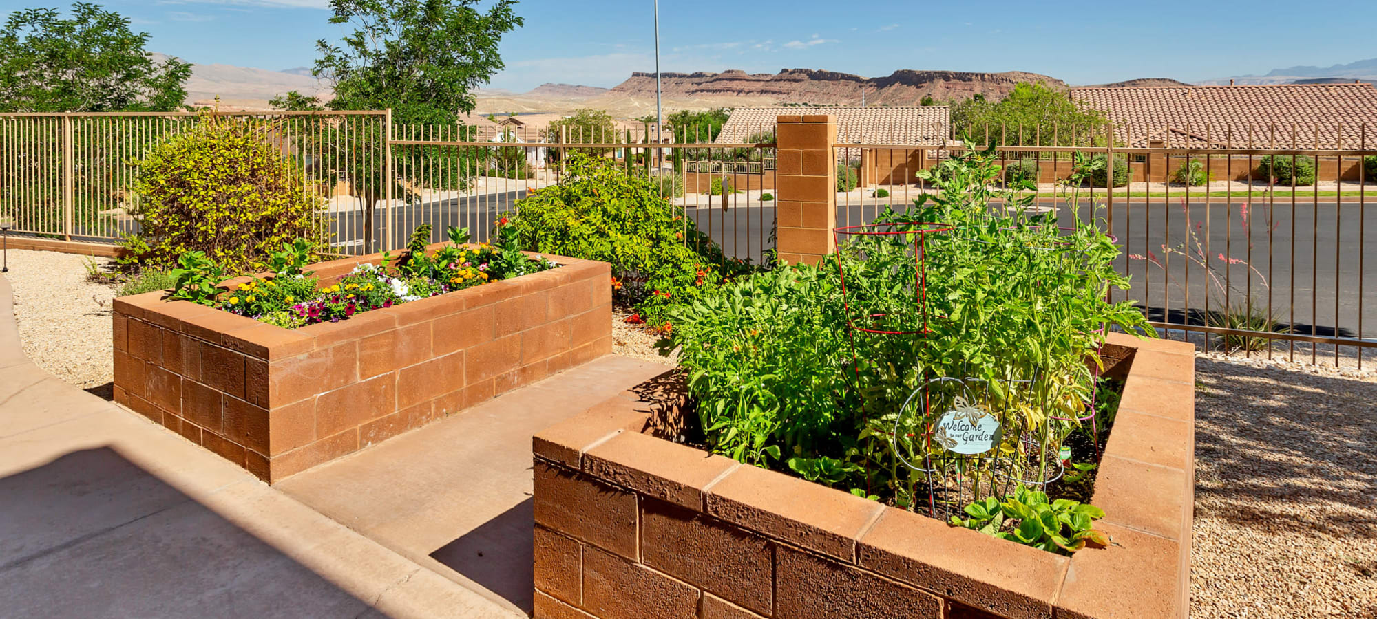 Senior living at The Retreat at Sunriver in St. George, Utah