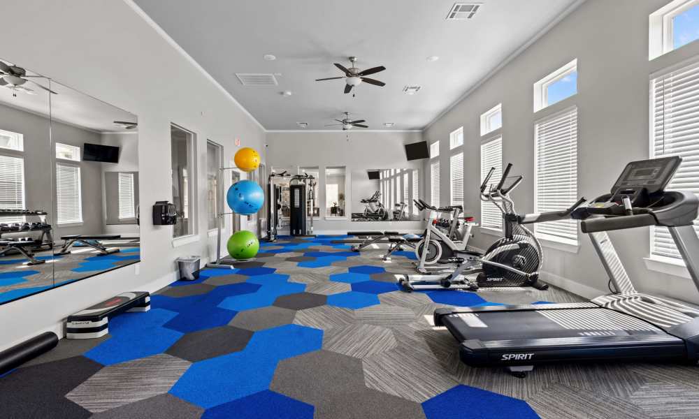 Fully-equipped fitness center at Deer Park in Athens, Texas