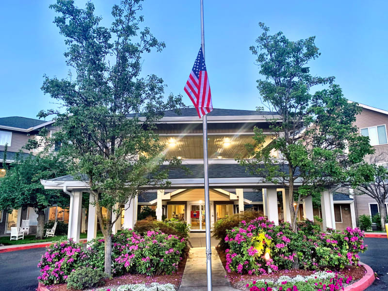 Front entrance to Maple Ridge Senior Living in Ashland, Oregon