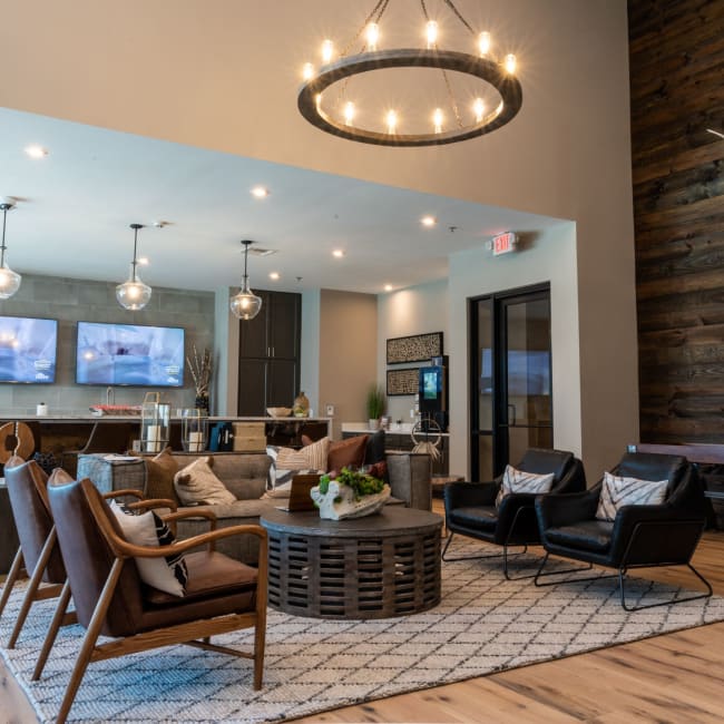 Well decorated lobby area at Shelby at Northside in Fort Worth, Texas