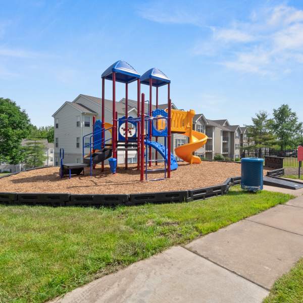 Vida Apartments offers a wide variety of amenities in St. Charles, Missouri